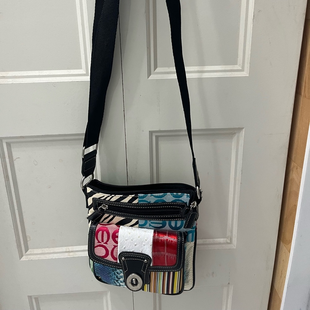 Vintage hand bag